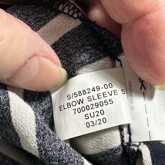 Banana Republic Black & White Striped Elbow Sleeve Top Small Preppy Academia - Picture 5 of 10